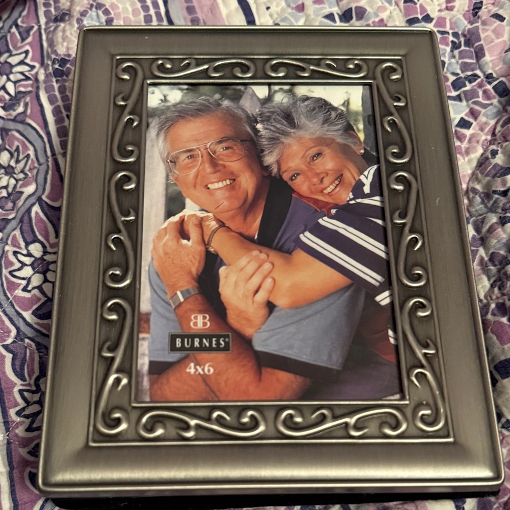 Burnes 4x6 Silver Photo Album